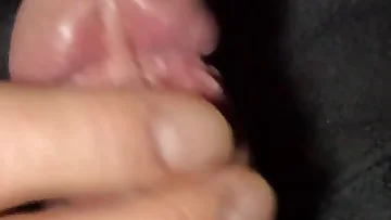 Watch this big cock masturbate until it shoots cum all over the onesie. This British homemade solo features an impressive handjob and massive cumshot.