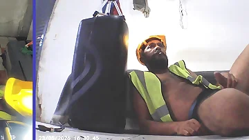 This hairy man knows exactly how to relax and put on a show. He's proudly displaying every inch of his natural body in this solo fetish performance.