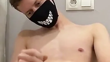This twink amateur is showing off solo and loving every minute of it. Watch this young stud play with his hard cock just for you.