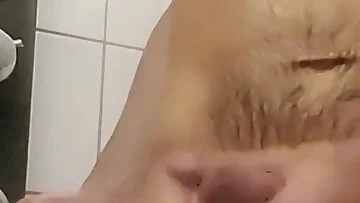 This skinny Canadian amateur invites you to join him for some steamy shower fun. Watch him soap up and stroke his cock under the running water.